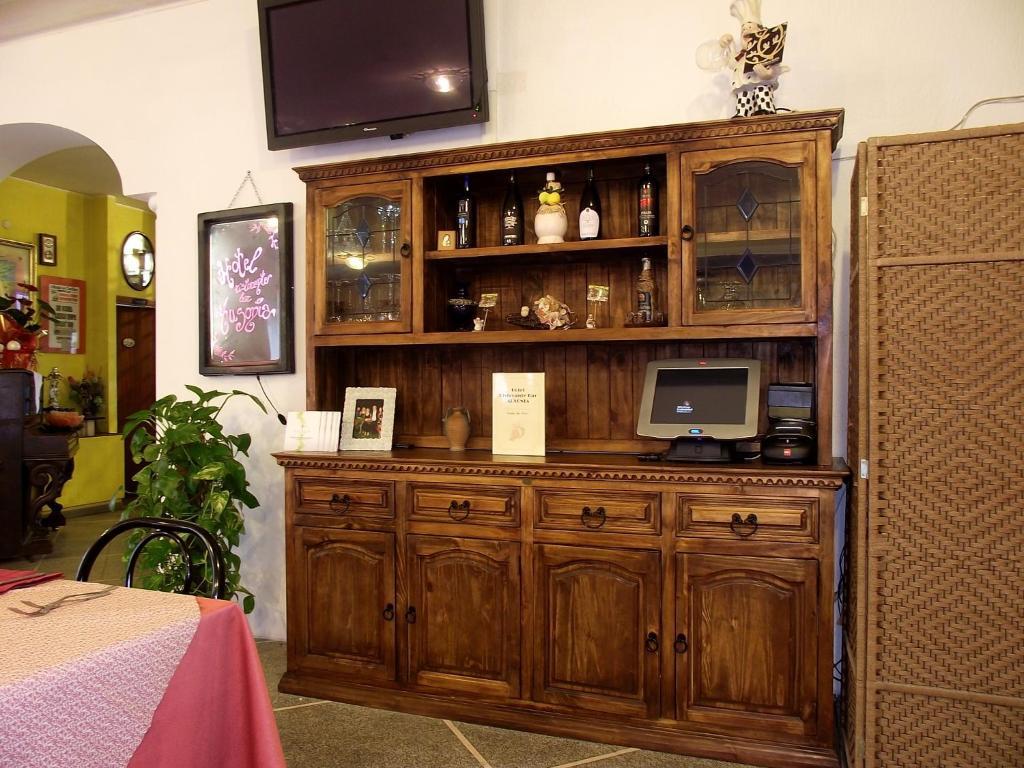 Monte Porzio Hotel Ausonia מראה חיצוני תמונה