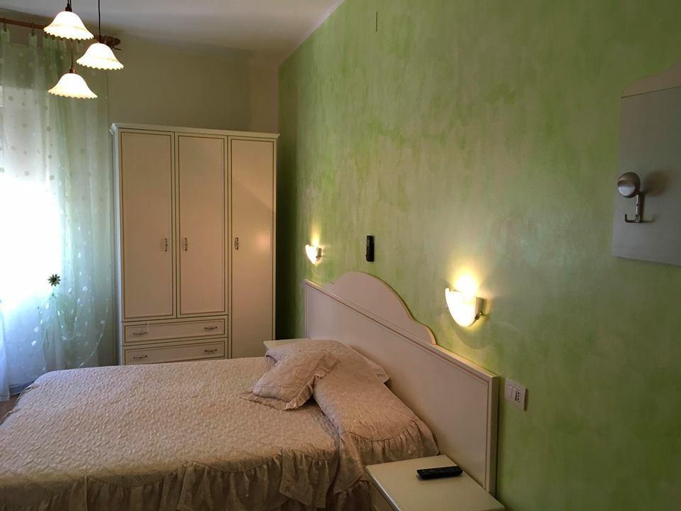 Monte Porzio Hotel Ausonia מראה חיצוני תמונה
